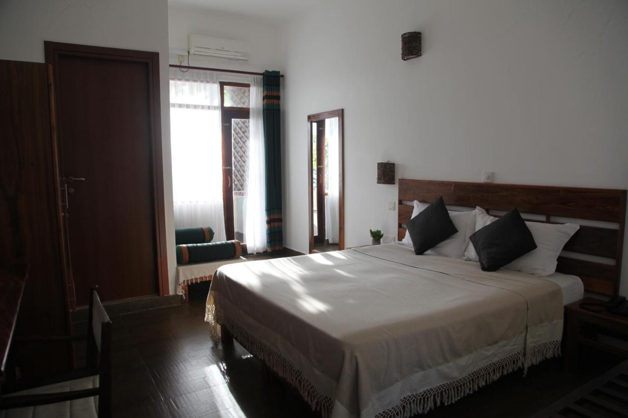 Hotel Bay Vista 2*